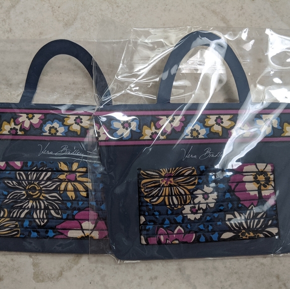 ❤️3/$25 ✨VERA BRADLEY 2 pack hair ties - Picture 4 of 4